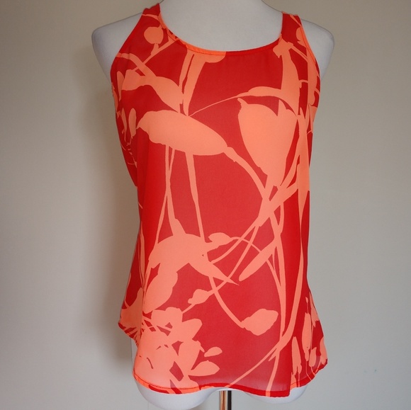 Old Navy Tops - Floral Tank Top